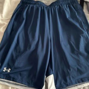Under armour men’s athletic drawstring shorts NWT